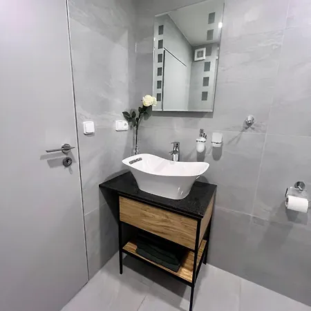 Zatisi Apartman Alamóc